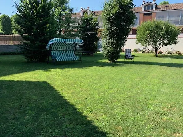 بيت ضيافة Casa Del Grande Vecchio 2 *