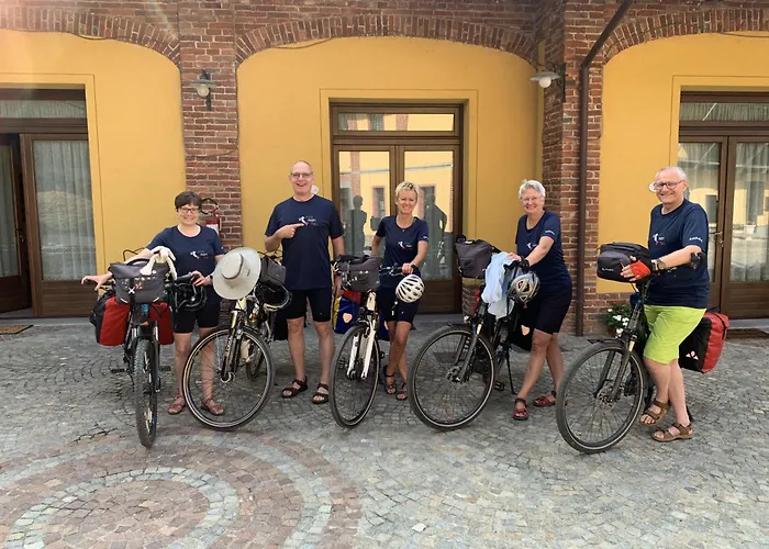 Casa Del Grande Vecchio 2 Гостевой дом Airasca